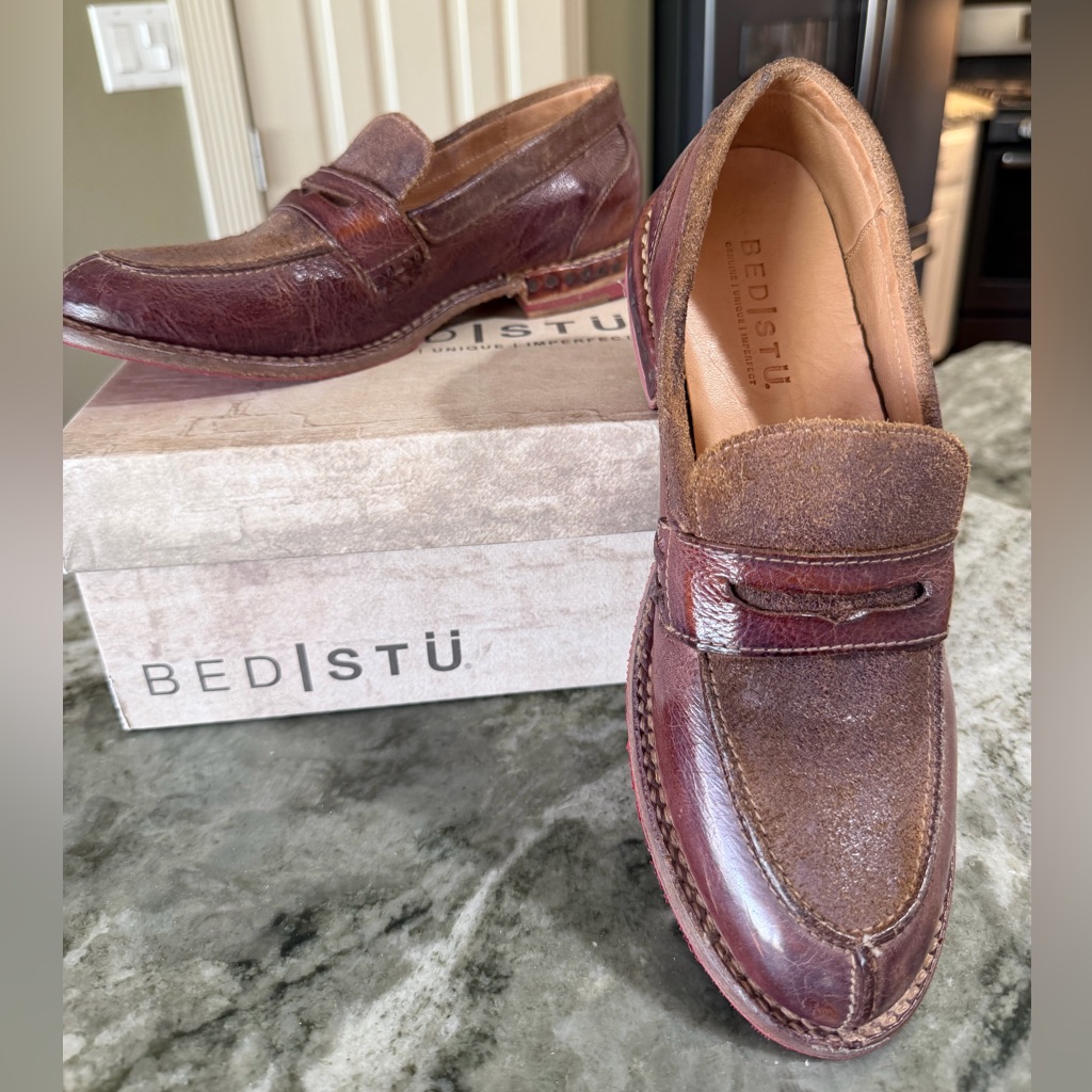 Bed|Stu Women’s Reina Distressed Leather Loafers